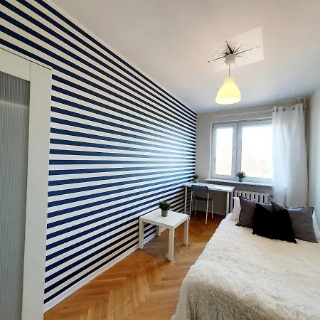 Ubytování v soukromí Pokoje W Apartamencie Przy Plazy - Bitwy Pod Plowcami 6 *